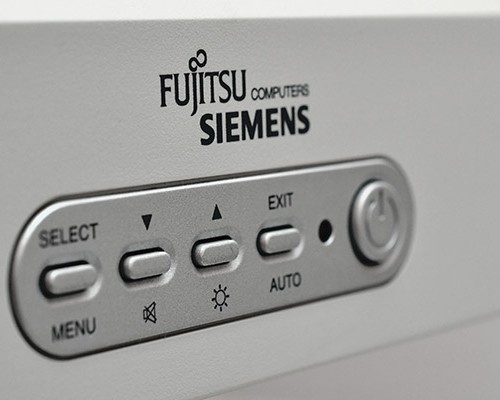 Monitor LCD Fujitsu Siemens 19" 1280 x 1024